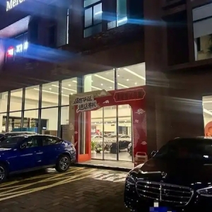 实探国庆新能源车市：多款车下定要等数月，消费者抢搭“免税末班车”