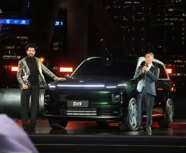 造车十年零跑汽车想要撕掉“廉价”标签