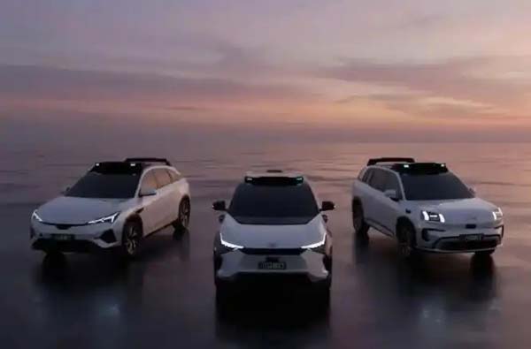 小马智行港交所上市，成为 2025 年全球自动驾驶行业最大 IPO