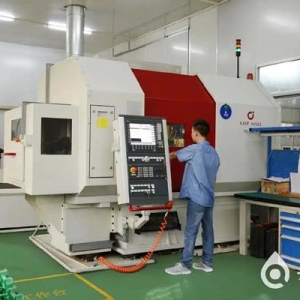 泉州制造“飞驰”新能源汽车赛道