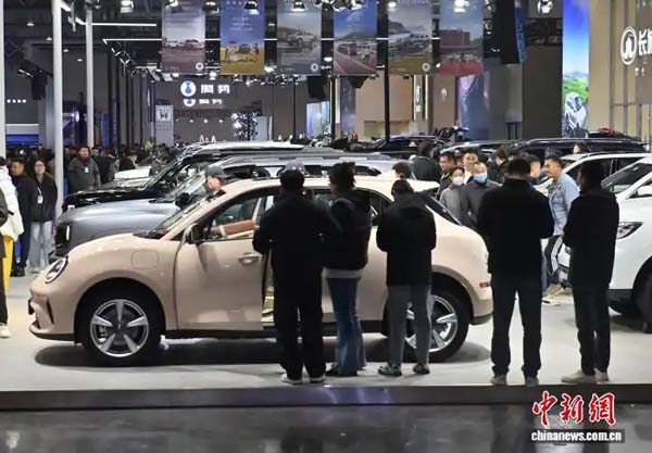 长春车展观察：新能源汽车加速北上“破冰”高寒市场