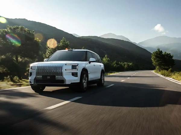 驾驶豪华SUV欣赏杭州初冬美景是一种什么体验？深度试驾极氪9X