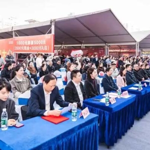 2025岳阳冬季车展正式开展，政企联动助力年末汽车消费