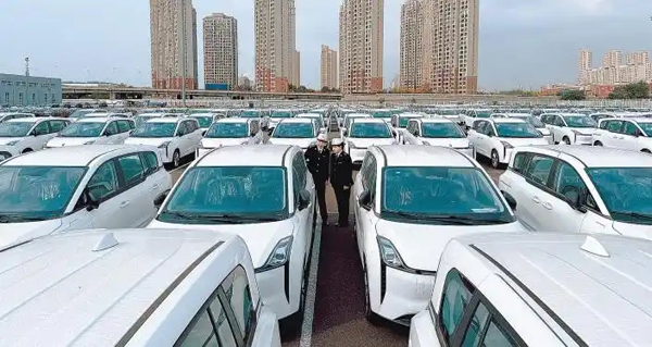 前10个月大连口岸自主品牌汽车出口增长逾六成