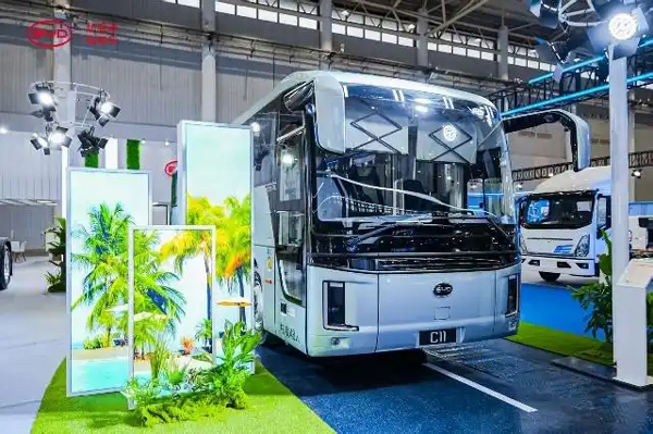 重磅亮相！比亚迪首次参展2025中国国际商用车展览会