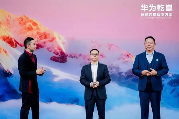 启境汽车：衔玉而生，众望所归