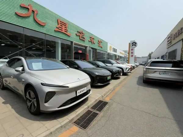 实探京城二手车市：新能源将迎“小旺季” 特斯拉、蔚来或涨价