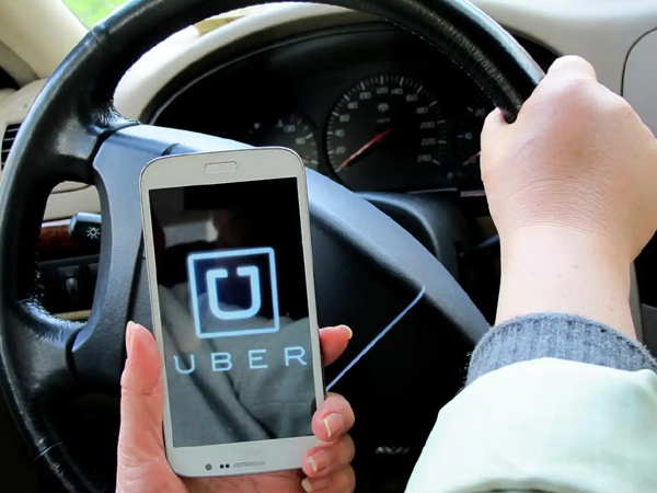 业绩增长却裁员10%，Uber加速收购与自动驾驶布局