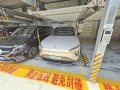 车位尺寸多年不变，新能源车越来越“胖”！停车难困扰车主