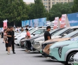 都市车界｜新能源汽车下乡五年记：充电桩进村，绿牌车入户