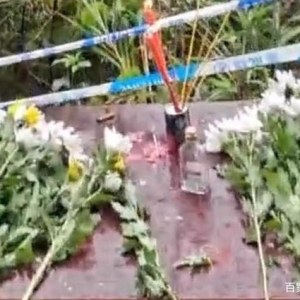 “我们过来接你啊！记得跟我们回家啊！”家属向山谷喊话令人心酸