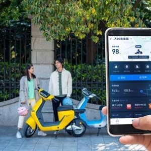 电动车用上了汽车级车机系统 哈啰“VVSMART”摘得全球顶级设计大奖