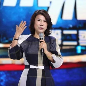 董明珠再创“佳绩”，拿下北京8000辆公交车！刘强东和王健林笑了