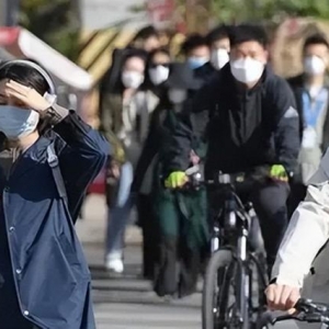 多地疫情重大问题浮出水面，五一能否正常出行？张伯礼回应来了