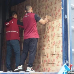 “反向海淘”促螺蛳粉销量上涨 中企海外建仓提前备货