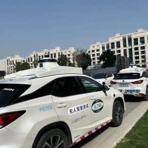 浦东第三批自动驾驶开放测试道路划定，助力智能网联汽车产业“加速跑”