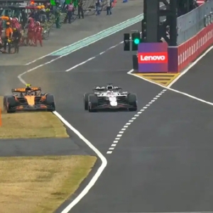 F1日本站落下帷幕，主场作战的角田提一队难有作为，维斯塔潘杆位夺冠
