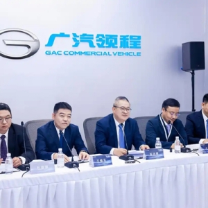 国七标准前产业亟待升级 新能源商用车迎发展红利
