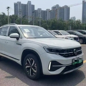 新车“变身术”：拼销量卷出“零公里二手车”