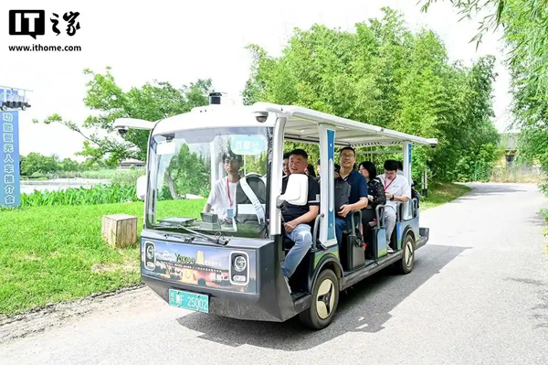 L4 级自动驾驶观光车 Yokee 01A 发布，14 座设计用于景区场景