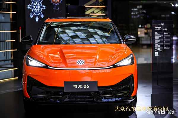 大众汽车品牌新境空间登陆杭州，与众06与ID. EVO概念车联袂亮相城西银泰城
