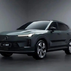 沃尔沃XC70预售29.99万起，豪华品牌反攻新势力腹地
