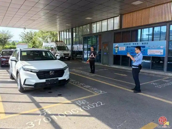 一站式办理 通道式查验 济南历城实现新车上牌“立等可取”